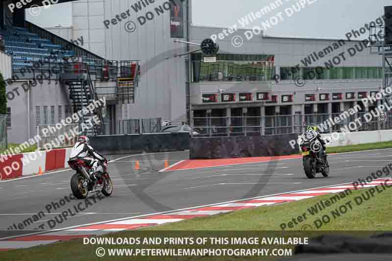 donington no limits trackday;donington park photographs;donington trackday photographs;no limits trackdays;peter wileman photography;trackday digital images;trackday photos